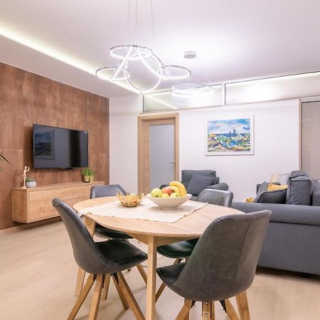 Anna Appartement Zagreb Buitenkant foto