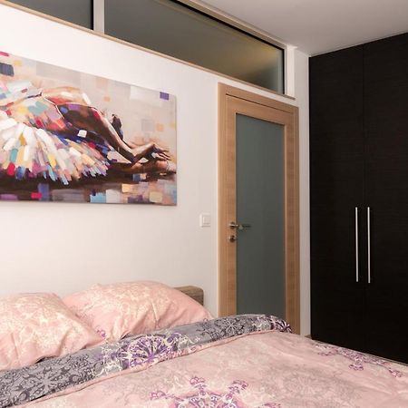 Anna Appartement Zagreb Buitenkant foto