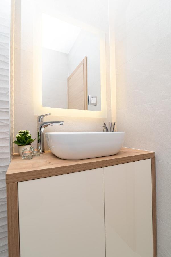 Anna Appartement Zagreb Buitenkant foto